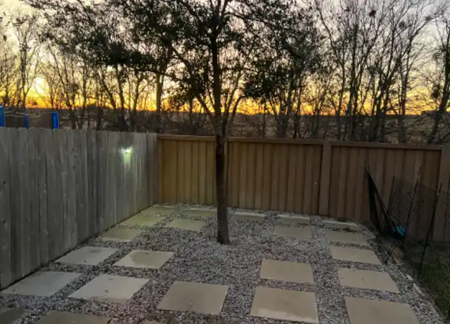 Property at 2960 E Old Settlers Blvd Unit 6, Round Rock, TX, 78665, 1 bed, 1 bath, [object Object]