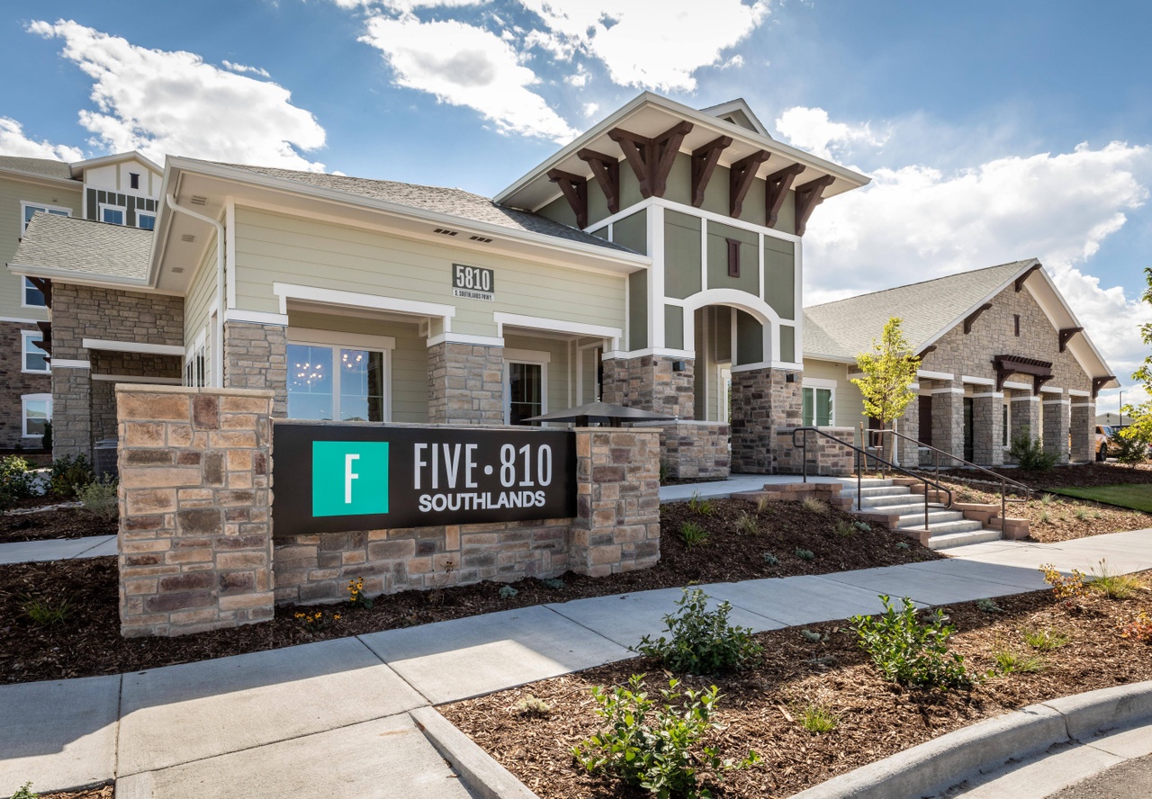 Five 810 Southlands 5810 S Southlands Pkwy, Aurora, CO 80016 Redfin