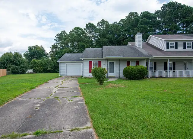 Property at 780 Pinewood Dr Unit 1, Jacksonville, NC, 28546, 2 beds, 1.5 baths, [object Object]