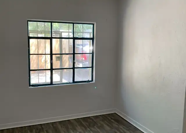 Property at 306 Walter St SE Apt A, Albuquerque, NM, 87102, 1 bed, 1 bath, [object Object]