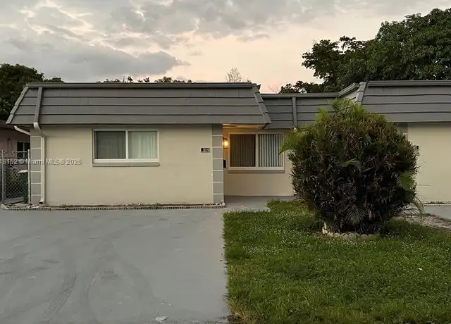 Property at 7407 NW 76th Ct Unit 7409, Tamarac, FL, 33321, 2 beds, 2 baths, [object Object]