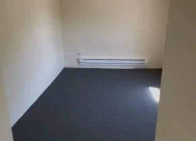 Property at 100 Washington St Unit U 3, Stewartsville, NJ, 08886, 2 beds, 1 bath, [object Object]