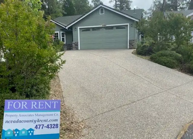 Property at 464 Glenwood Pines Ct, Grass Valley, CA, 95945, 2 beds, 2 baths, [object Object]