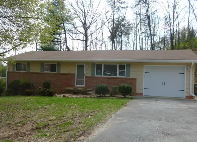 Property at 820 Oak Tree Dr, Chattanooga, TN, 37415, 3 beds, 2 baths, [object Object]