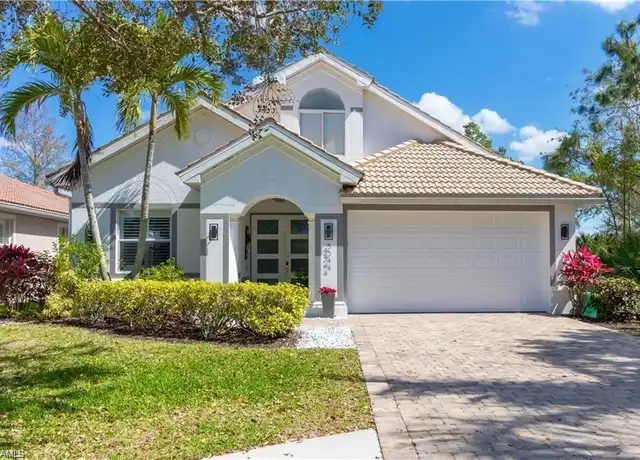 Property at 5544 Lago Villaggio Way, Naples, FL, 34104, 4 beds, 3 baths, [object Object]