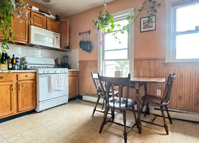 Property at 3 Holman St Unit 2, Boston, MA, 02134, 4 beds, 1 bath, [object Object]