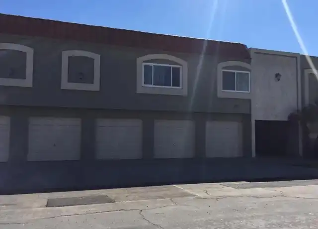 Property at 312 10th St Unit C, Huntington Beach, CA, 92648, 2 beds, 1 bath, [object Object]