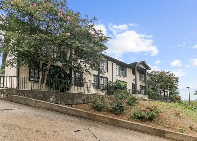 Property at Altamont Cliffs - 1300 Altamont Way S, Birmingham, AL, 35205, 2 beds, 1 bath, [object Object]