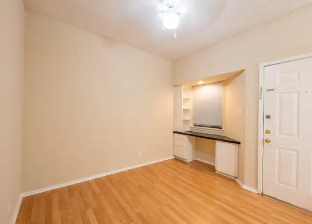 Property at 2818 Nueces St Unit 207, Austin, TX, 78705, 1 bed, 1 bath, [object Object]