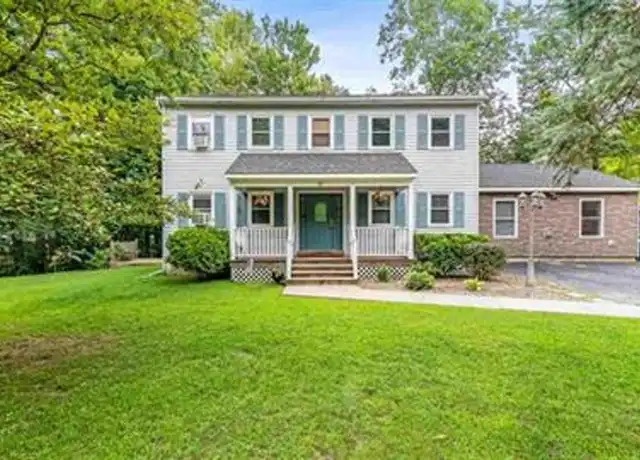 Property at 56 Morellen Ln Unit B, Colchester, VT, 05446, 3 beds, 1.5 baths, [object Object]