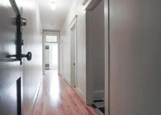 Property at 819 NW 23rd Ave, Portland, OR, 97210, 1 bed, 1 bath, [object Object]