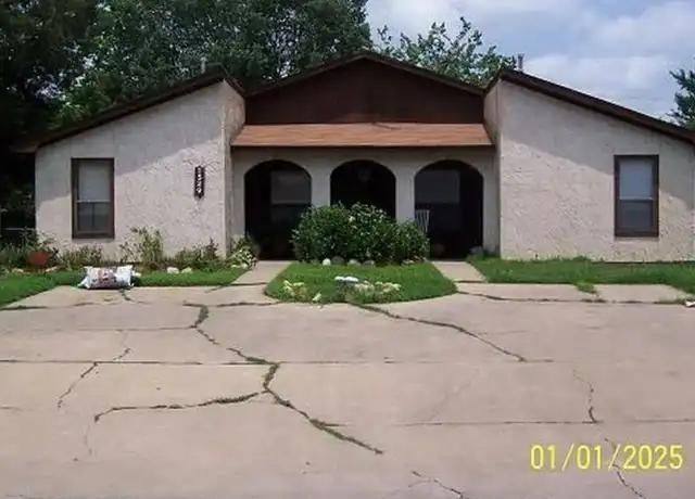 Property at 1529 Pine Ridge Dr, College Station, TX, 77840, 2 beds, 1 bath, [object Object]
