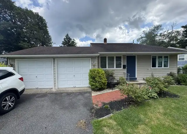 Property at 1534 Woodlynne Blvd, Linwood, NJ, 08221, 4 beds, 2 baths, [object Object]