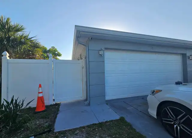 Property at 32 Wagon Cir, Kissimmee, FL, 34743, 1 bed, 1 bath, [object Object]