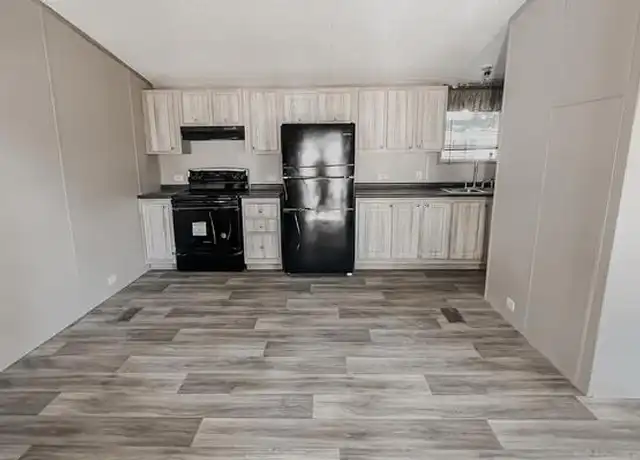 Property at 701 Green St Unit B, Fort Walton Beach, FL, 32547, 2 beds, 2 baths, [object Object]