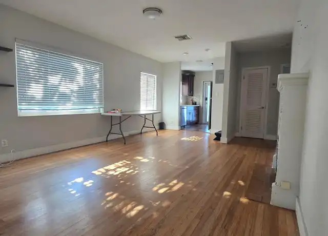 Property at 1643 Funston St, Hollywood, FL, 33020, 2 beds, 1 bath, [object Object]