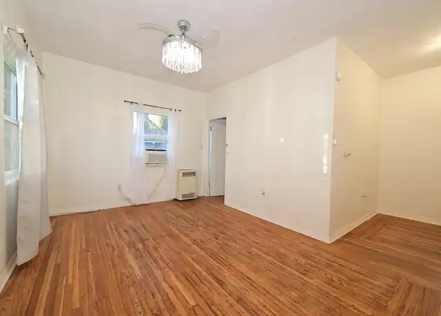 Property at 902 S Marengo Ave Unit 3, Pasadena, CA, 91106, 1 bed, 1 bath, [object Object]