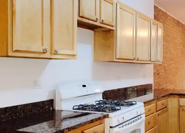 Property at 1307 W Addison St Unit 1A, Chicago, IL, 60613, 1 bed, 1 bath, [object Object]