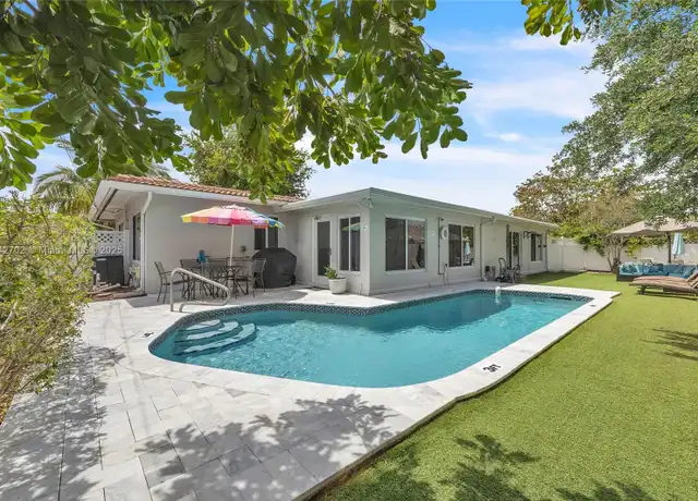 Property at 2631 NE 19th St, Pompano Beach, FL, 33062, 4 beds, 2 baths, [object Object]