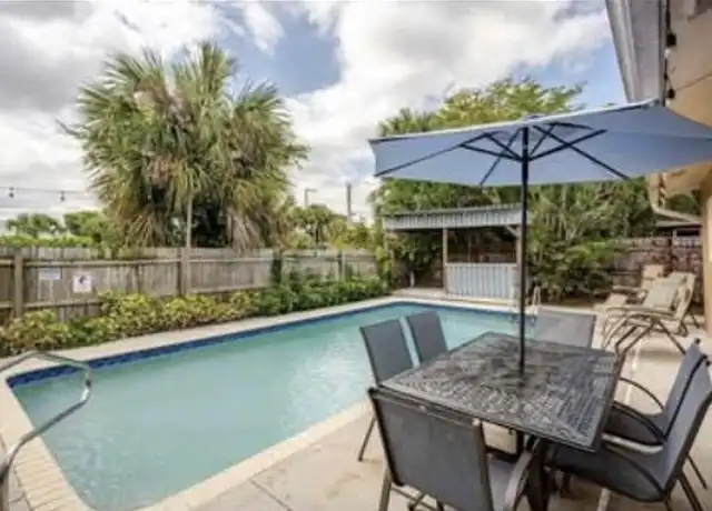 Property at 6528 Country Wood Way, Delray Beach, FL, 33484, 3 beds, 2 baths, [object Object]