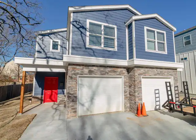 Property at 1000 W Hickory St Unit 1, Fayetteville, AR, 72703, 3 beds, 2.5 baths, [object Object]
