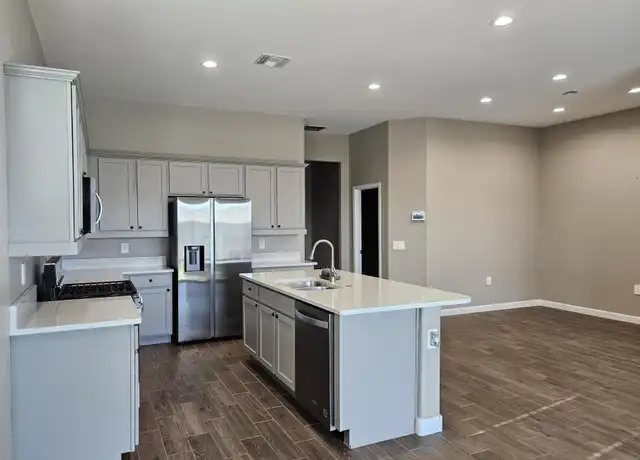 Property at 40843 W Sunland Dr, Maricopa, AZ, 85138, 3 beds, 2 baths, [object Object]