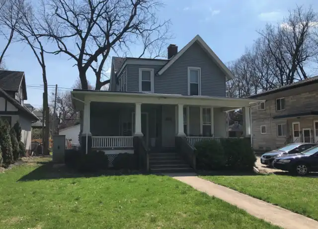 Property at 911 W Church St Unit 3, Champaign, IL, 61821, 1 bed, 1 bath, [object Object]