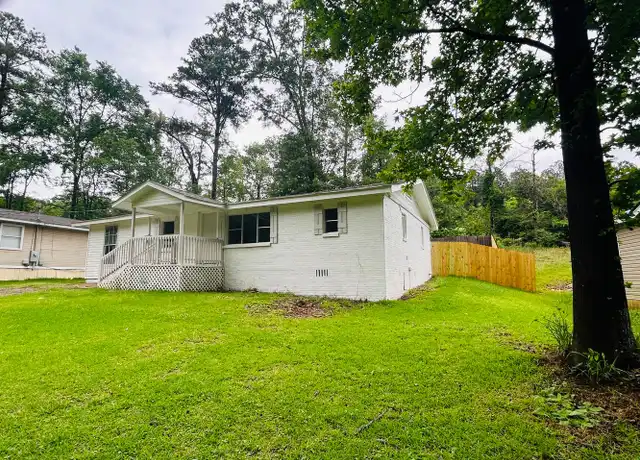 Property at 312 North St, Brandon, MS, 39042, 3 beds, 2 baths, [object Object]