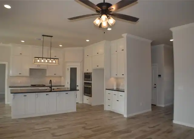 Property at 3616 NW 190th St, Edmond, OK, 73012, 4 beds, 2 baths, [object Object]