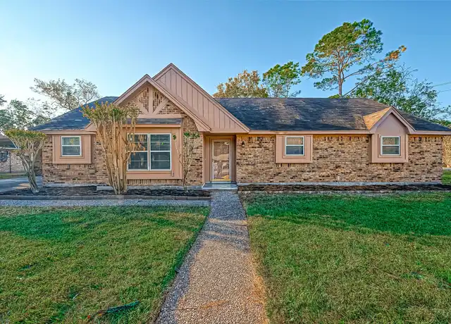 Property at 2709 Adams St, Alvin, TX, 77511, 3 beds, 2 baths, [object Object]