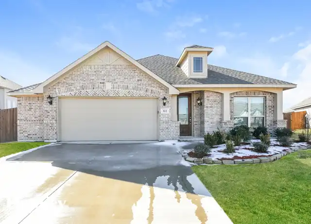 Property at 312 Waverly Dr, Red Oak, TX, 75154, 4 beds, 2 baths, [object Object]