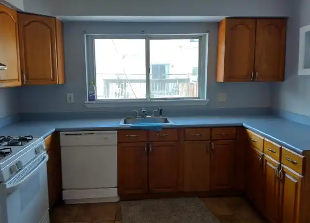 Property at 6999 Garman St, Philadelphia, PA, 19142, 3 beds, 1 bath, [object Object]