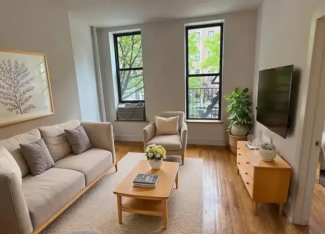 Property at 639 10th Ave, New York, NY, 10036, 2 beds, 1 bath, [object Object]