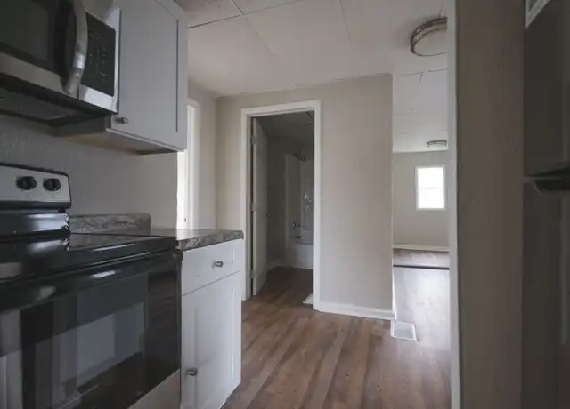Property at 1207 Fulton Dr NW Unit 1, Canton, OH, 44709, 2 beds, 1 bath, [object Object]