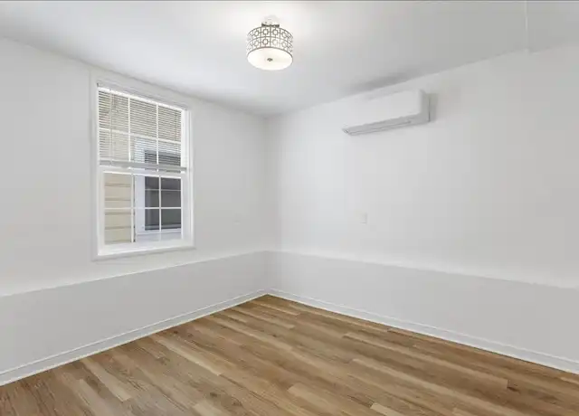 Property at 1443 Stanton St #4, Alameda, CA, 94501, 1 bed, 1 bath, [object Object]
