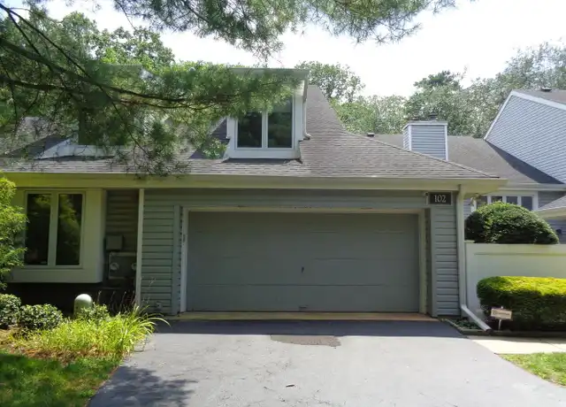Property at 102 Sunshine Lakes Dr, Voorhees, NJ, 08043, 2 beds, 2.5 baths, [object Object]