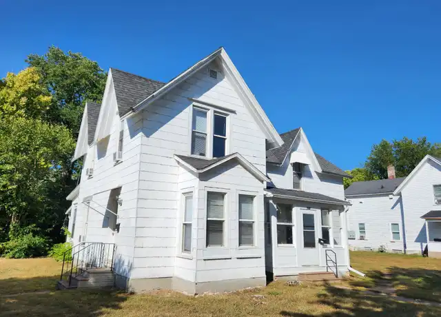 Property at 405 6th Ave, Eau Claire, WI, 54703, 3 beds, 1 bath, [object Object]