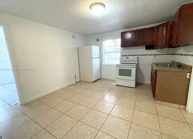 Property at 6111 Buchanan St Unit 1, Hollywood, FL, 33024, 2 beds, 1 bath, [object Object]
