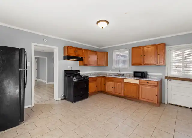 Property at 3339 Werder Dr, Saint Louis, MO, 63121, 2 beds, 1 bath, [object Object]