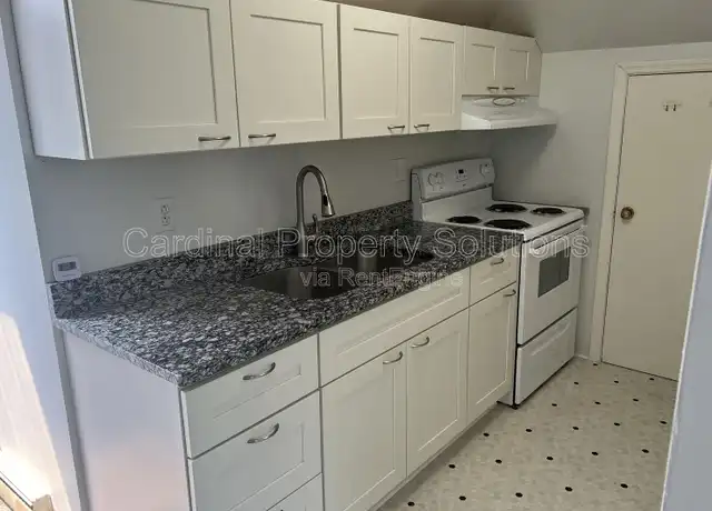 Property at 220 Loraine Ave #5, Cincinnati, OH, 45220, 2 beds, 1 bath, [object Object]