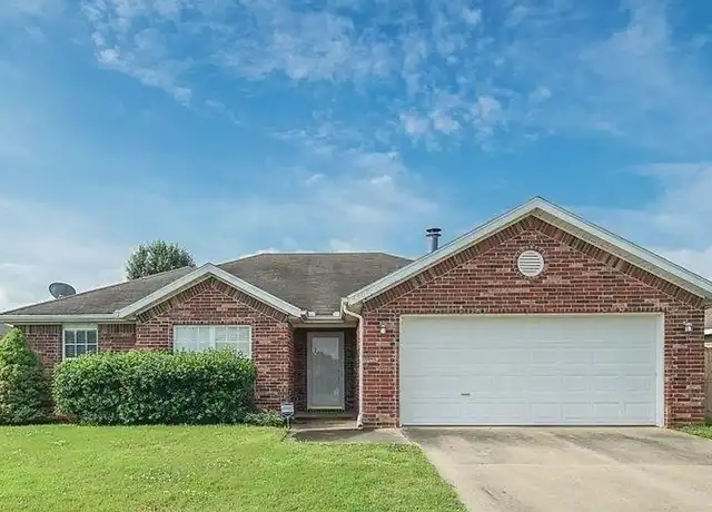 Property at 4407 SW Limestone Ave, Bentonville, AR, 72712, 3 beds, 2 baths, [object Object]