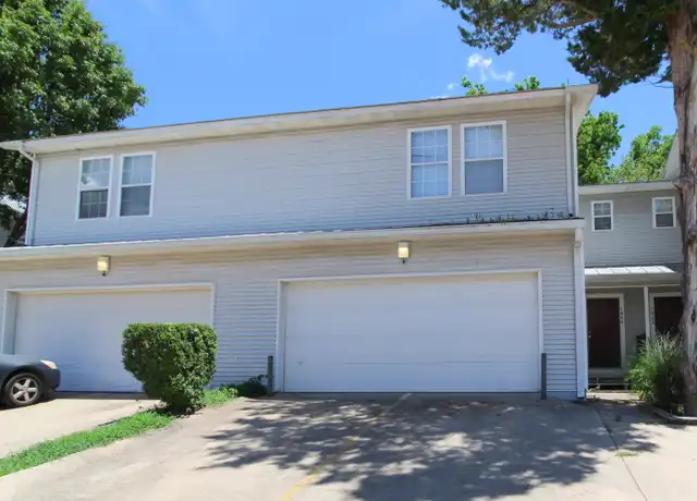 Property at 1006 N Molly Ct, Fayetteville, AR, 72701, 3 beds, 3.5 baths, [object Object]