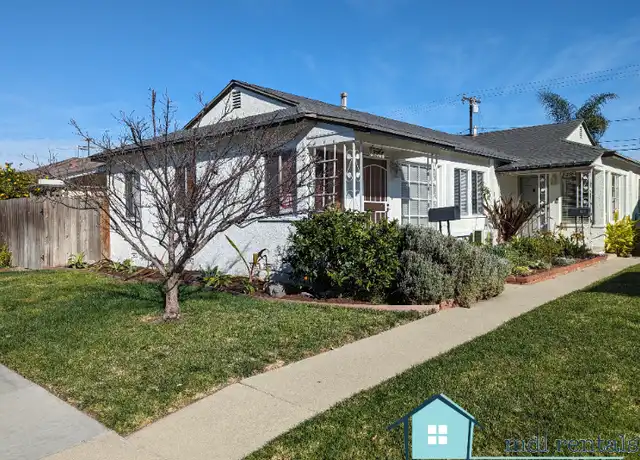 Property at 2268 Granada Ave, Long Beach, CA, 90815, 2 beds, 1 bath, [object Object]