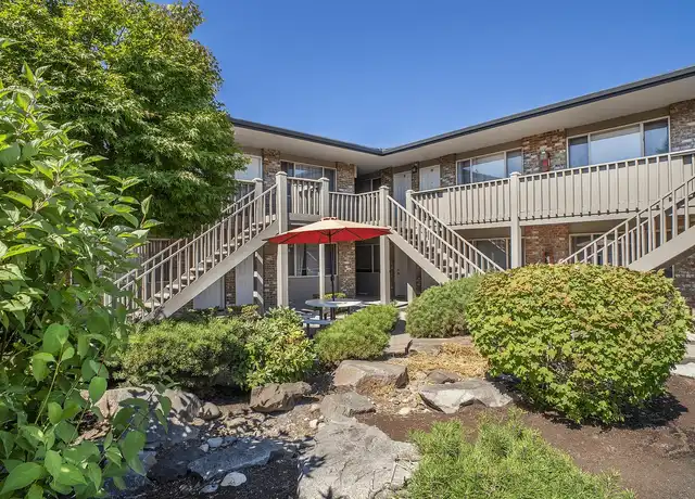 Property at Highland Court Apartments - 1122 S Highland Ave, Tacoma, WA, 98465, 1 bed, 1 bath, [object Object]