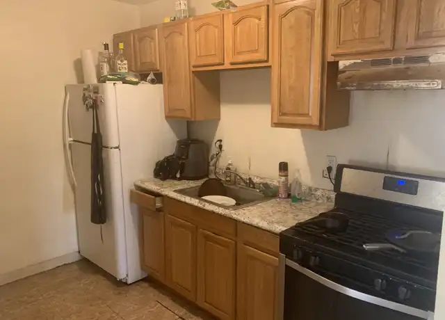 Property at 366 Centre St Unit 3, Jamaica Plain, MA, 02130, 3 beds, 1 bath, [object Object]