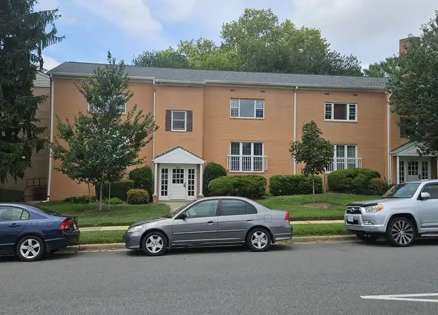 Property at 2916 Peyton Randolph Dr #201, Falls Church, VA, 22044, 1 bed, 1 bath, Contact for Price