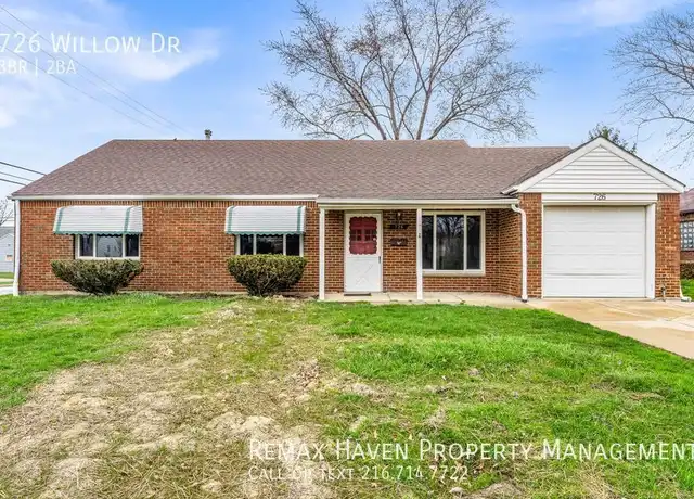 Property at 726 Willow Dr, Euclid, OH, 44132, 3 beds, 2 baths, [object Object]