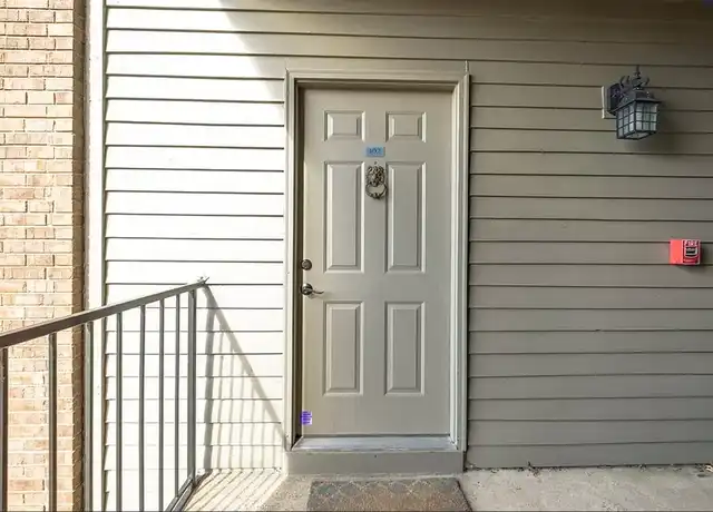 Property at 102 Sloan Rd, Nashville, TN, 37209, 2 beds, 2 baths, [object Object]