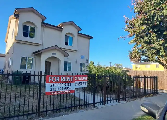 Property at 713 W 80th St Unit 80(713), Los Angeles, CA, 90044, 3 beds, 2 baths, [object Object]