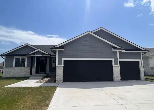 Property at 10960 Brookdale Dr, Waukee, IA, 50263, 3 beds, 2 baths, [object Object]